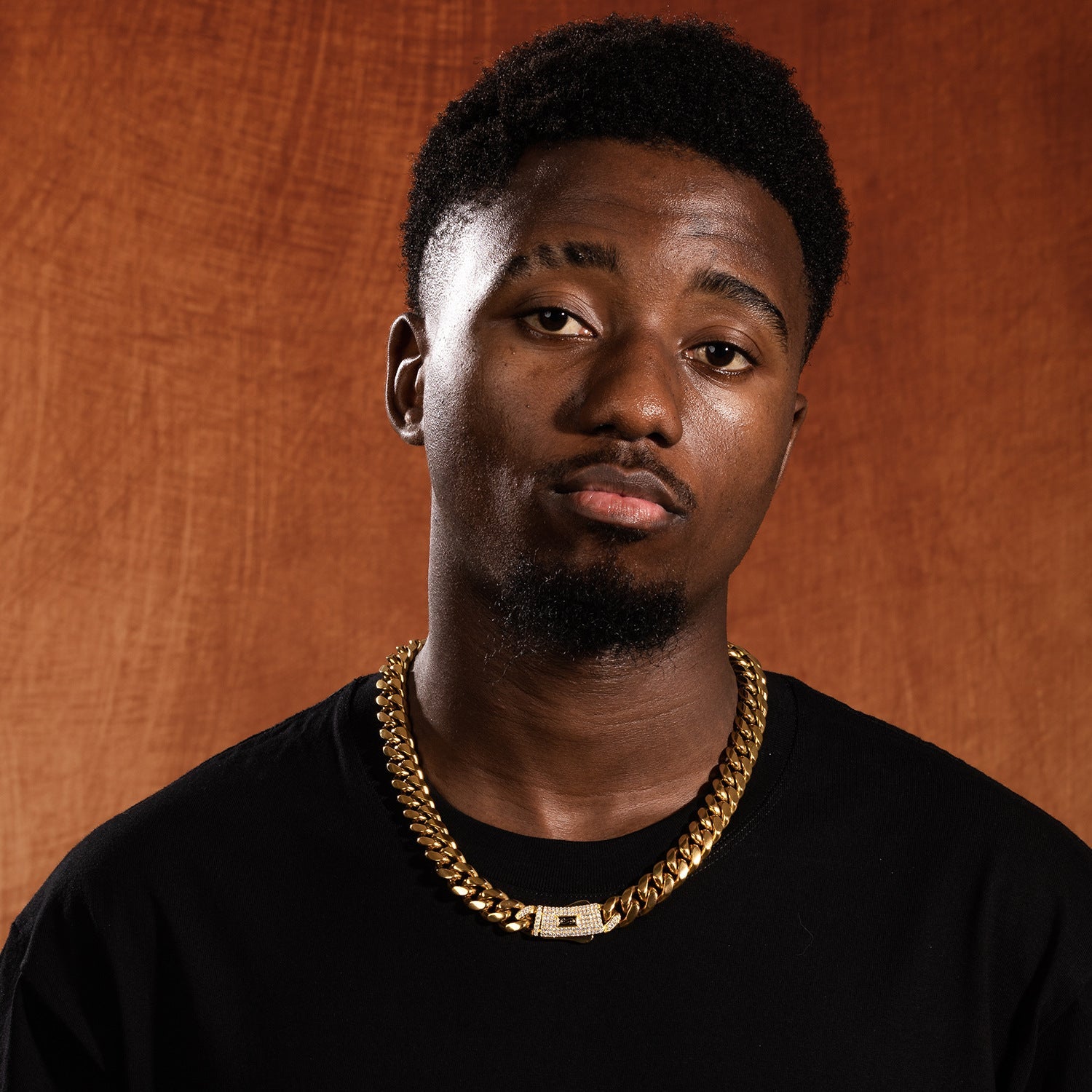 Hip-hop diamond-encrusted clasp smooth Cuban chain